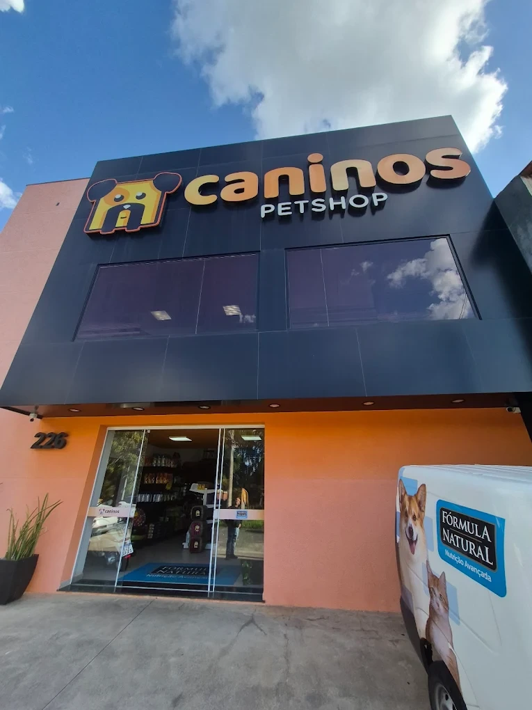 Fachada Caninos Pet Shop